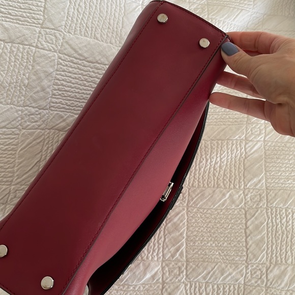 Handbag - Picture 5 of 7